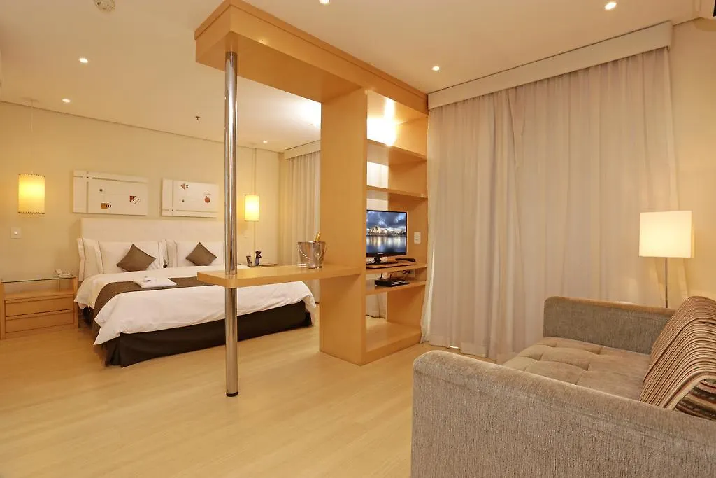 **** Hotel Astron Saint Charbel Suites & Life São Paulo Brasil